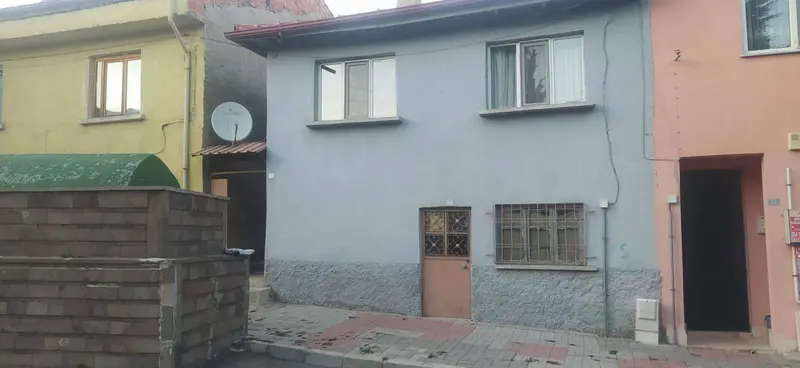 İlan Görseli https://cdn.ilanlar.com/images/l1/l2/{width}/{height}/30008325_1770892775448824157.jpg