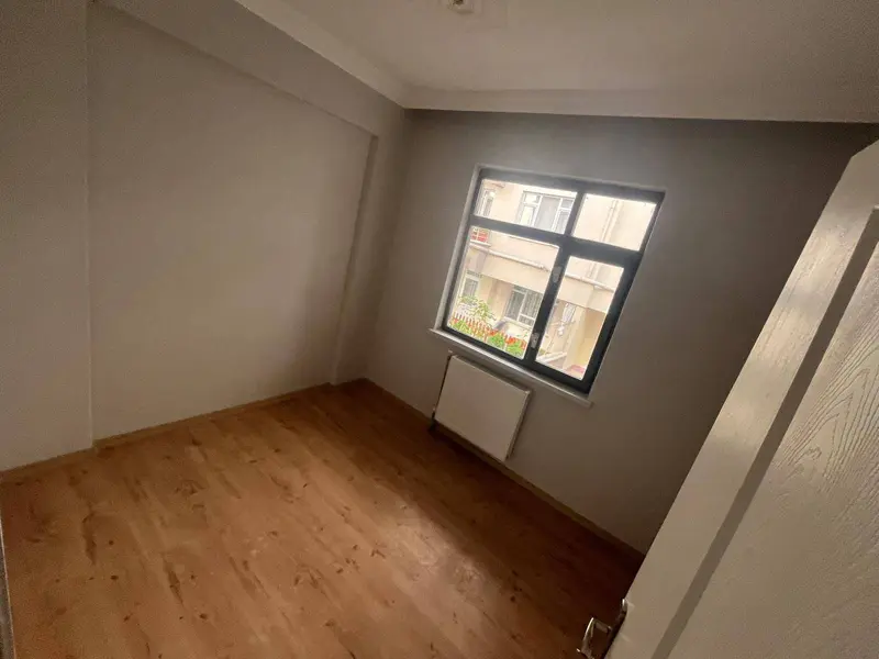 İlan Görseli https://cdn.ilanlar.com/images/l1/l2/{width}/{height}/30008477_1771598712012884450.jpg