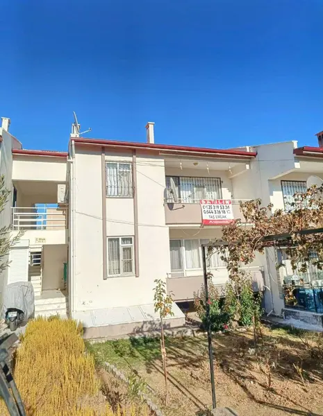 Ayvalık sarımsaklı'da çift cepheli 2+1 bakımlı daire
