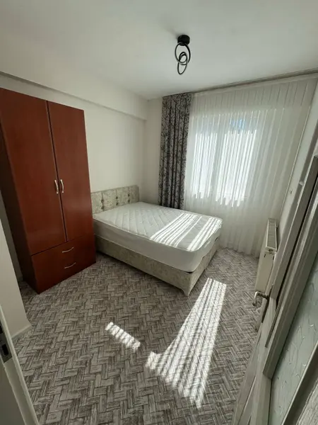 İlan Görseli https://cdn.ilanlar.com/images/l1/l2/{width}/{height}/30008802_1773087018502311780.jpg