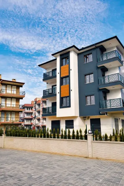 İlan Görseli https://cdn.ilanlar.com/images/l1/l2/{width}/{height}/30008957_1773943245264858351.jpg