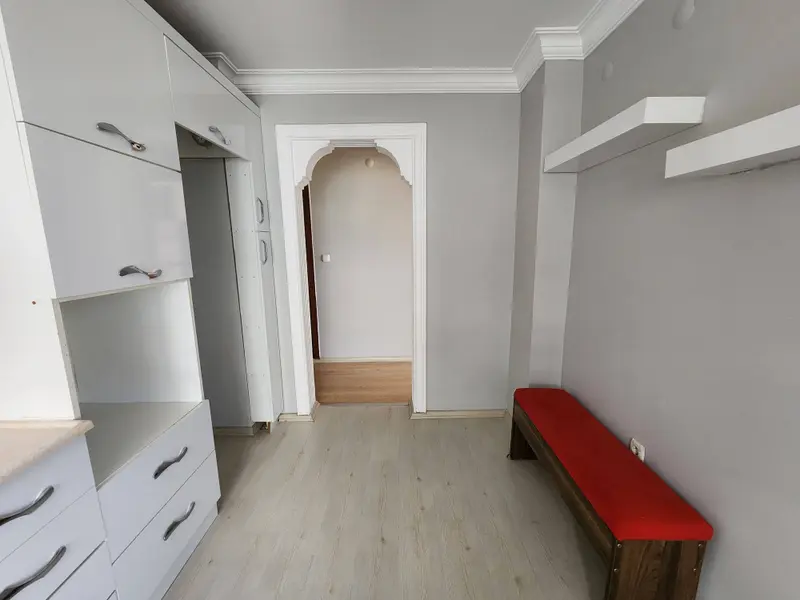 İlan Görseli https://cdn.ilanlar.com/images/l1/l2/{width}/{height}/30009071_1774279105219093938.jpg