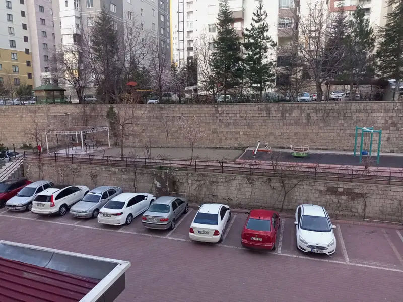 İlan Görseli https://cdn.ilanlar.com/images/l1/l2/{width}/{height}/30009366_1774979261062097835.jpg