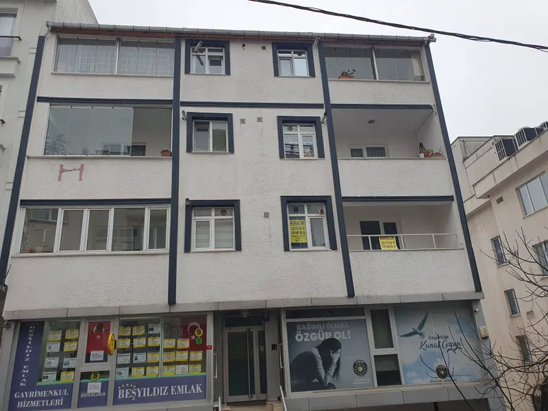 İlan Görseli https://cdn.ilanlar.com/images/l1/l2/{width}/{height}/30009426_1775140580885540463.jpg