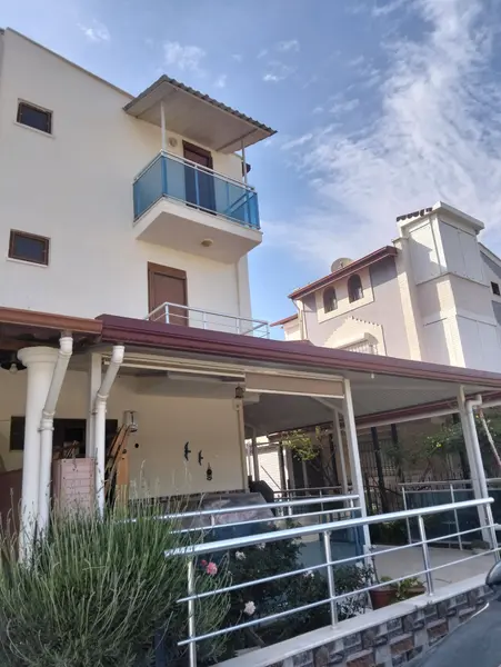 İlan Görseli https://cdn.ilanlar.com/images/l1/l2/{width}/{height}/30009806_1776012643163997619.jpg