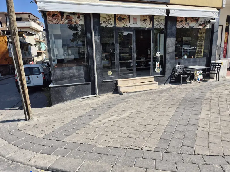 İlan Görseli https://cdn.ilanlar.com/images/l1/l2/{width}/{height}/30009837_1776102773571067246.jpg