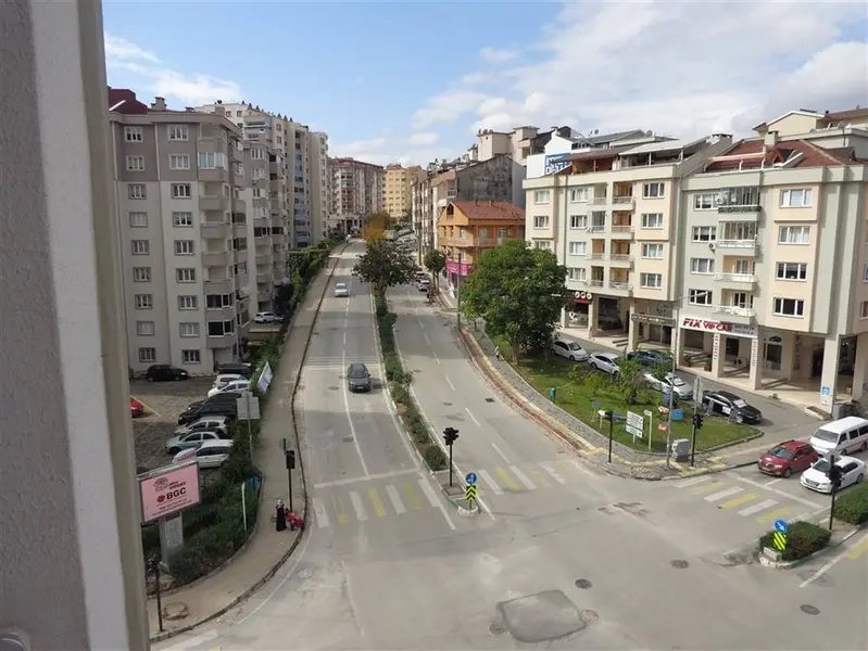 İlan Görseli https://cdn.ilanlar.com/images/l1/l2/{width}/{height}/30009964_1776336350960669676.jpg