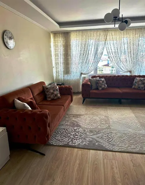 İlan Görseli https://cdn.ilanlar.com/images/l1/l2/{width}/{height}/30010075_1777451051575255399.jpg