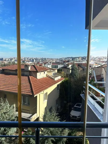 İlan Görseli https://cdn.ilanlar.com/images/l1/l2/{width}/{height}/30010075_1777451052636728538.jpg