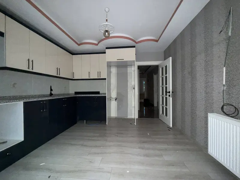 İlan Görseli https://cdn.ilanlar.com/images/l1/l2/{width}/{height}/30010145_1776693561483772025.jpg