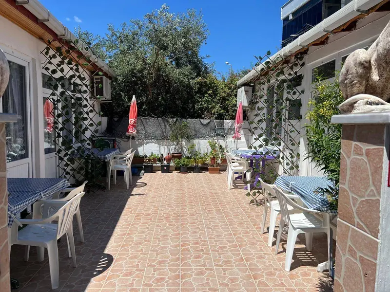 AVŞA ADASINDA KİRALİK APART PANSİYON
