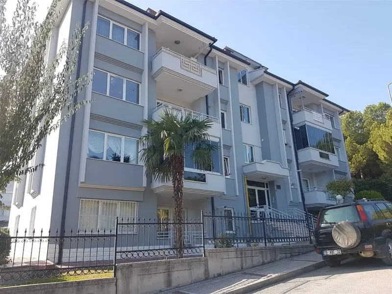 İlan Görseli https://cdn.ilanlar.com/images/l1/l2/{width}/{height}/30010369_1777281028855705992.jpg