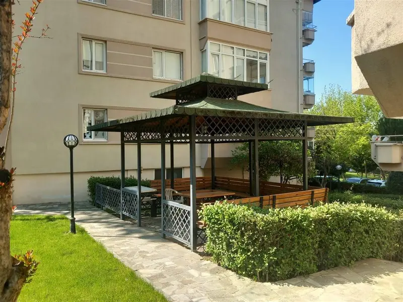 İlan Görseli https://cdn.ilanlar.com/images/l1/l2/{width}/{height}/30010370_1777450378758424474.jpg