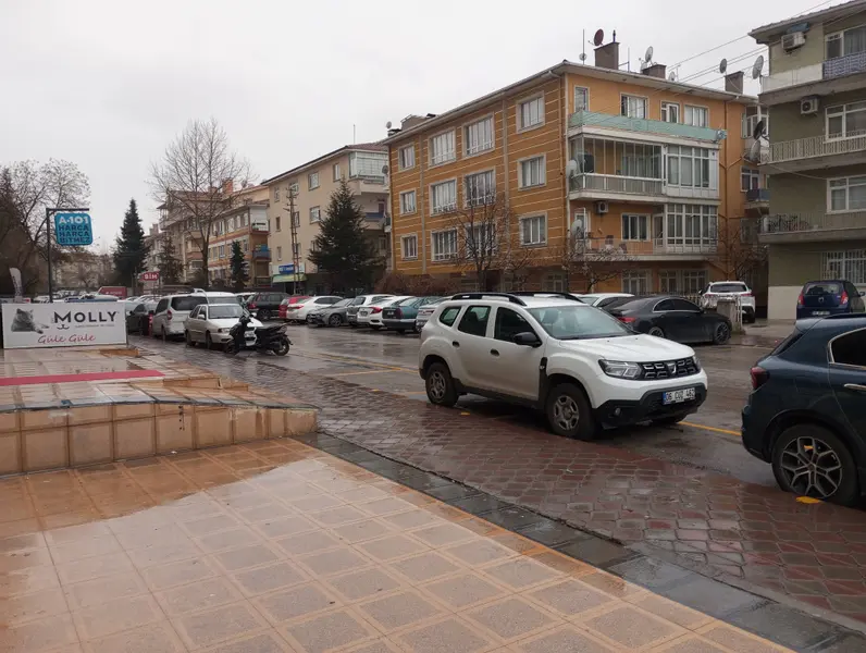 İlan Görseli https://cdn.ilanlar.com/images/l1/l2/{width}/{height}/30010596_1777725995793544753.jpg