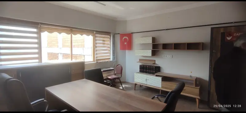 İlan Görseli https://cdn.ilanlar.com/images/l1/l2/{width}/{height}/30010601_1777728584690940895.png