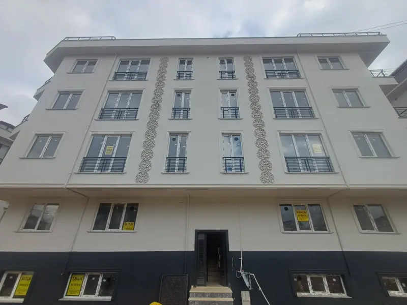 SIFIR 1+1 YÜKSEK GİRİŞ 60M2 DÜNYA FİNANS MERKEZİ YAKINI