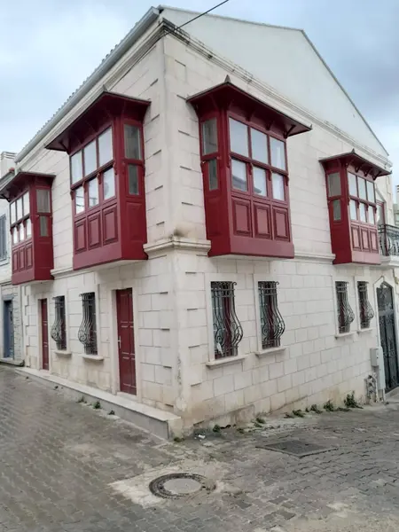 İlan Görseli https://cdn.ilanlar.com/images/l1/l2/{width}/{height}/30010757_1777983192869400928.jpg