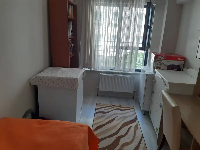 İlan Görseli https://cdn.ilanlar.com/images/l1/l2/{width}/{height}/30010759_1777983692850607004.jpg