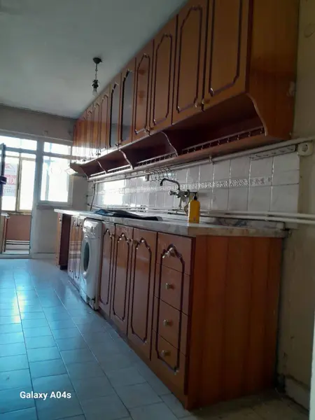 İlan Görseli https://cdn.ilanlar.com/images/l1/l2/{width}/{height}/30010779_1778009435227658755.jpg