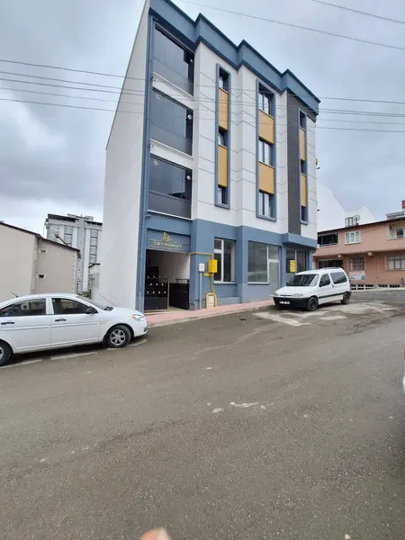 İlan Görseli https://cdn.ilanlar.com/images/l1/l2/{width}/{height}/30010798_1778060401992701416.jpg