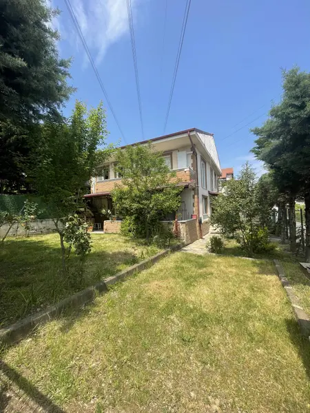 serdivan‘da arsa fiyatına iki adet daire ticari potansiyelli