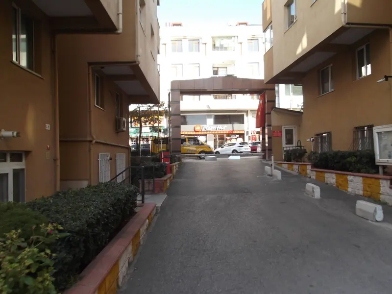 İlan Görseli https://cdn.ilanlar.com/images/l1/l2/{width}/{height}/30011140_1778682390132897928.jpg