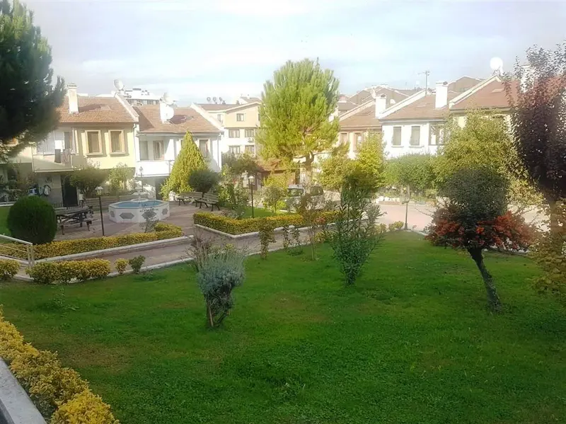 İlan Görseli https://cdn.ilanlar.com/images/l1/l2/{width}/{height}/30011172_1778751115093023861.jpg
