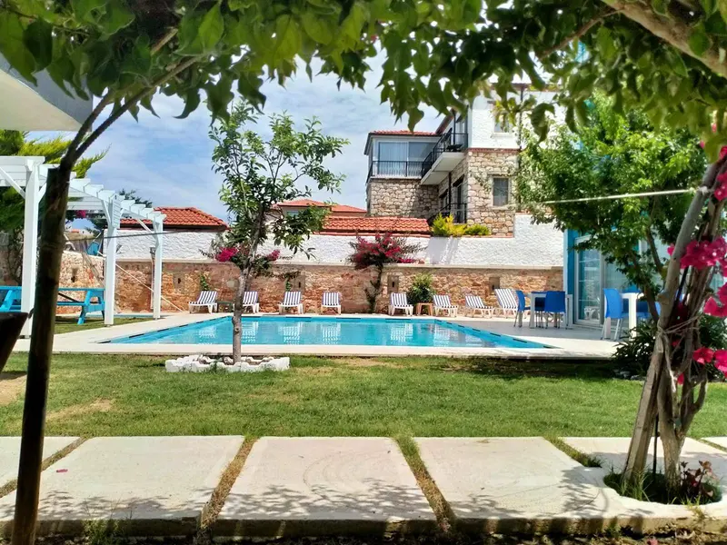 https://cdn.ilanlar.com/images/l1/l2/{width}/{height}/30011278_1778934832735905607.jpg