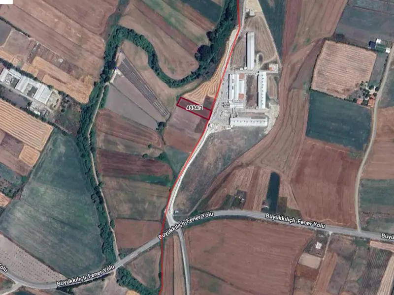 BÜYÜKKILIÇLI'DA YOL CEPHE 385m2 ve 222m2 ÇAPLI PARSEL