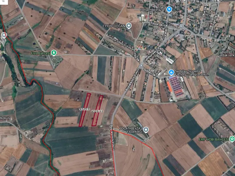 BÜYÜKKILIÇLI'DA 166m2 + 135m2 TOPLAM 301m2 SATILIK PARSEL