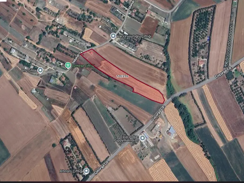 SEYMEN'DE YOL CEPHE YAPILAŞMA VE KÖY DİBİ 600m2 PARSEL