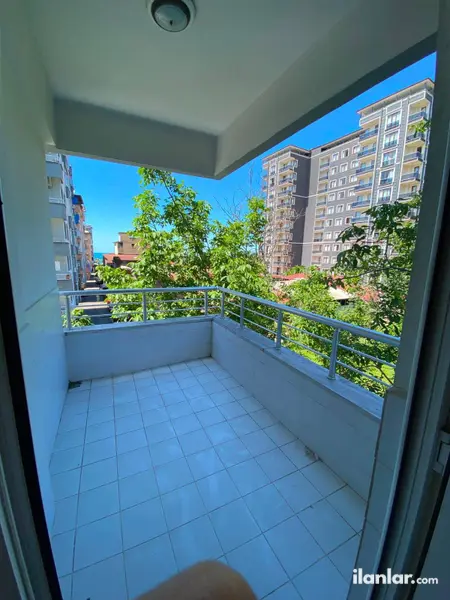 Rize Merkez Bağdatlı Mahallesi 3+1 145 m² kiralık ara Kat - Fotoğraf 1