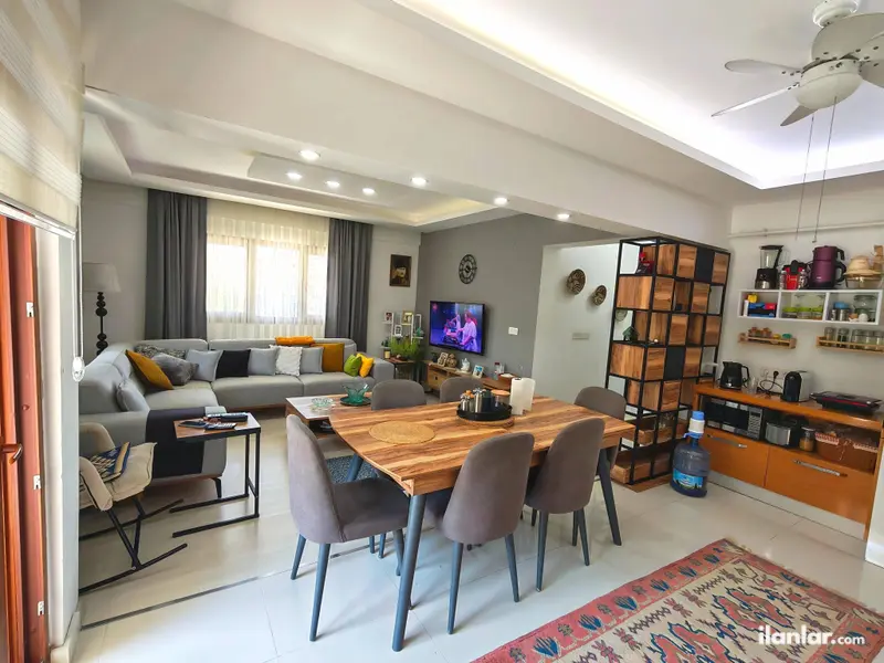 İzmir Tire Atatürk Mahallesi 2+1 95 m² satılık daire - Fotoğraf 1