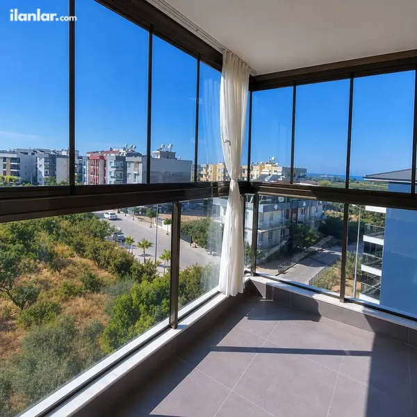 Aydın Kuşadası Davutlar Mahallesi 2+1 85 m² satılık daire - Fotoğraf 1
