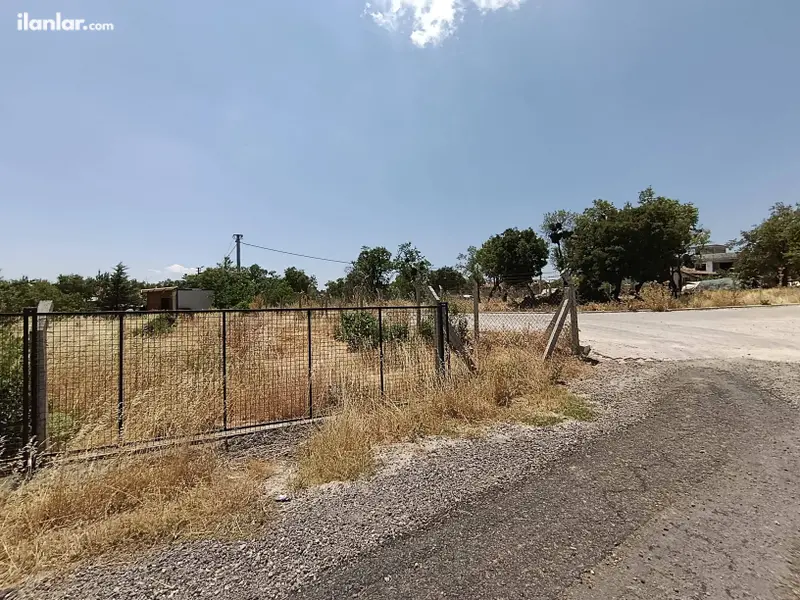 Denizli Tavas Kızılcabölük Mahallesi 628 m² satılık sanayi arsa - Fotoğraf 1