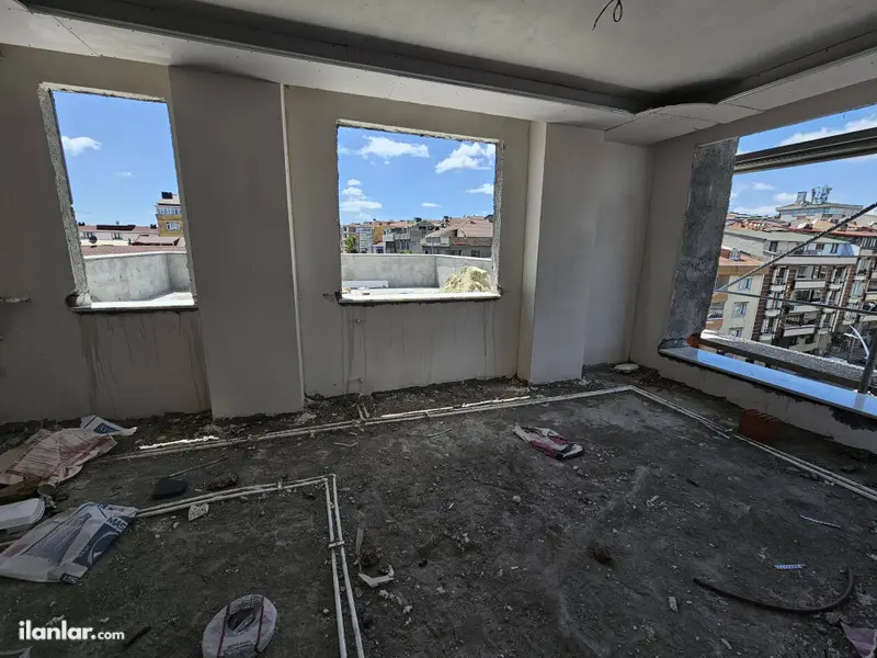 İstanbul Sultangazi Malkoçoğlu Mahallesi 4+1 145 m² satılık daire - Fotoğraf 1