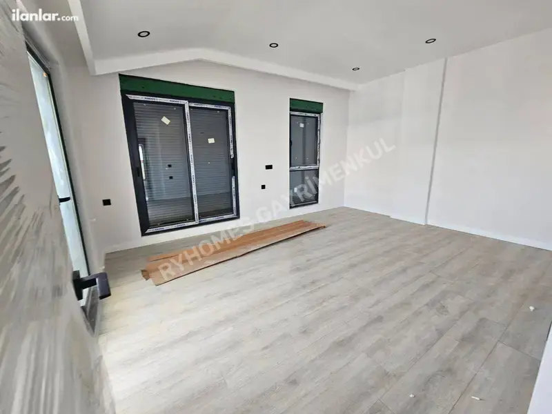 Antalya Manavgat Yukarı Pazarcı Mahallesi 3+1 115 m² satılık daire - Fotoğraf 1