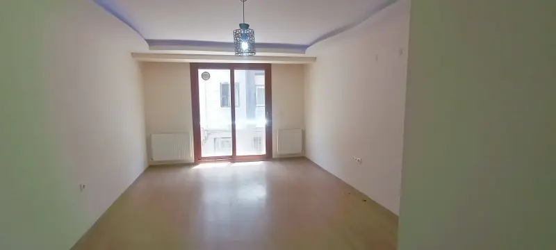 İzmir Buca Hürriyet Mahallesi 2+1 83 m² kiralık ara Kat - Fotoğraf 1