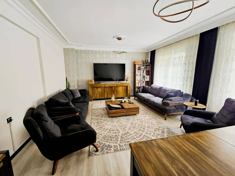 Eskişehir Tepebaşı Yenibağlar Mahallesi 3+1 140 m² satılık daire - Fotoğraf 1