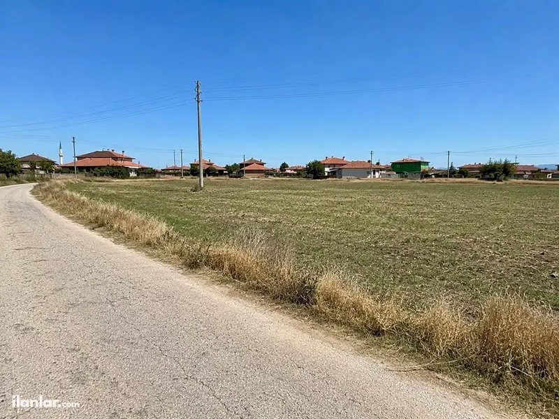 Isparta Gelendost Köke Köyü Mahallesi 1.230 m² satılık tarla arsa - Fotoğraf 1
