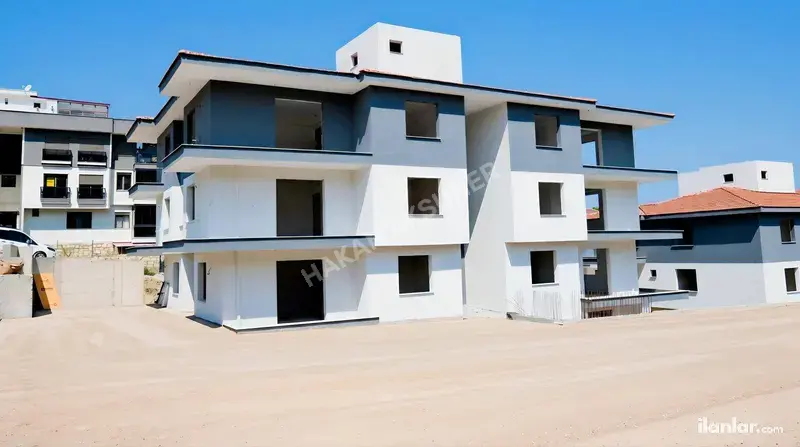 İzmir Foça Mustafa Kemal Atatürk Mahallesi 100 m² satılık - Fotoğraf 1