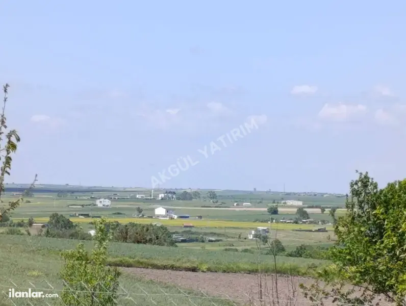 Tekirdağ Saray Küçükyoncalı Mahallesi 4.500 m² satılık tarla arsa - Fotoğraf 1