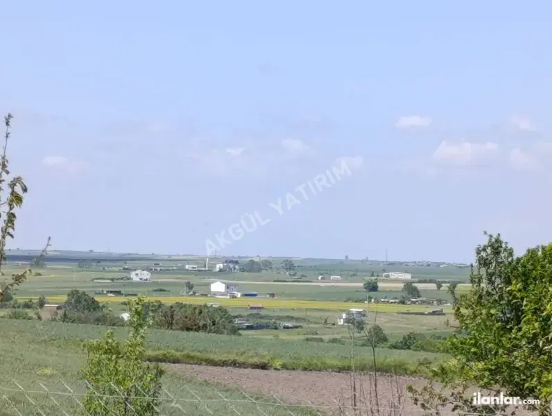 Tekirdağ Saray Küçükyoncalı Mahallesi 4.500 m² satılık tarla arsa - Fotoğraf 1