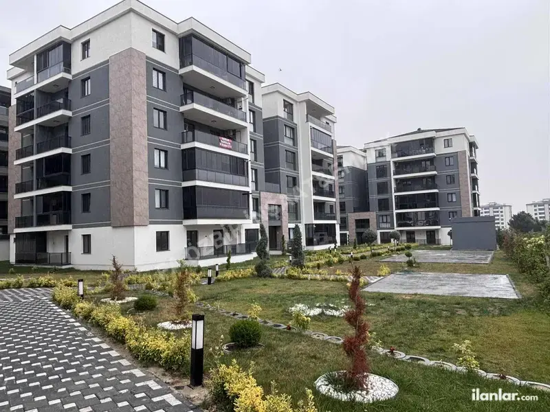 Tekirdağ Çerkezköy Cumhuriyet Mahallesi 3+1 145 m² satılık daire - Fotoğraf 1