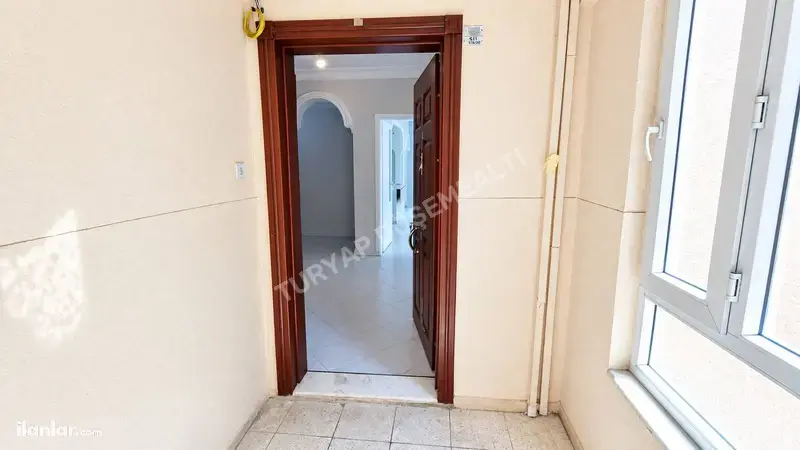 Antalya Muratpaşa Şirinyalı Mahallesi 3+1 135 m² kiralık daire - Fotoğraf 1
