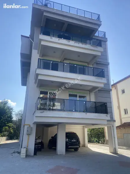 Burdur Bucak Mehmet Akif Mahallesi 2+1 105 m² satılık daire - Fotoğraf 1