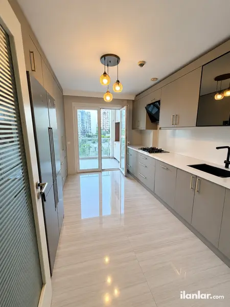 İstanbul Avcılar Ambarlı Mahallesi 5+2 225 m² satılık daire - Fotoğraf 1