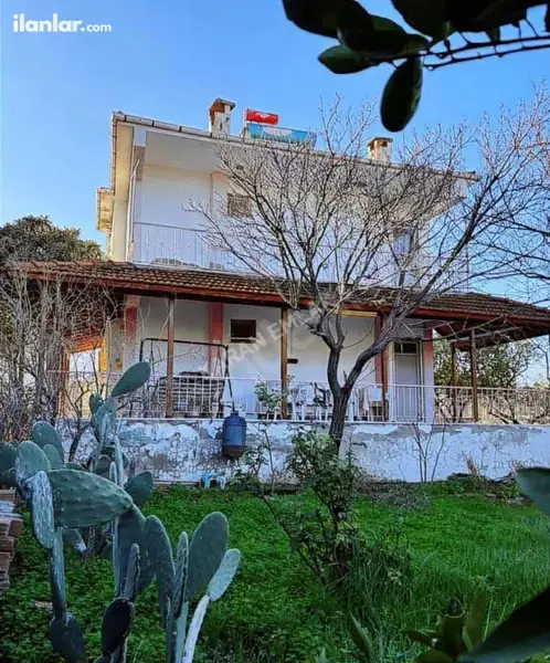 İzmir Dikili Bademli Mahallesi 3+1 250 m² satılık yazlık - Fotoğraf 1