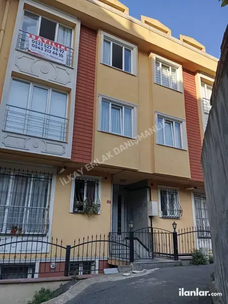 İstanbul Gaziosmanpaşa Yıldıztabya Mahallesi 4+2 220 m² satılık daire - Fotoğraf 1