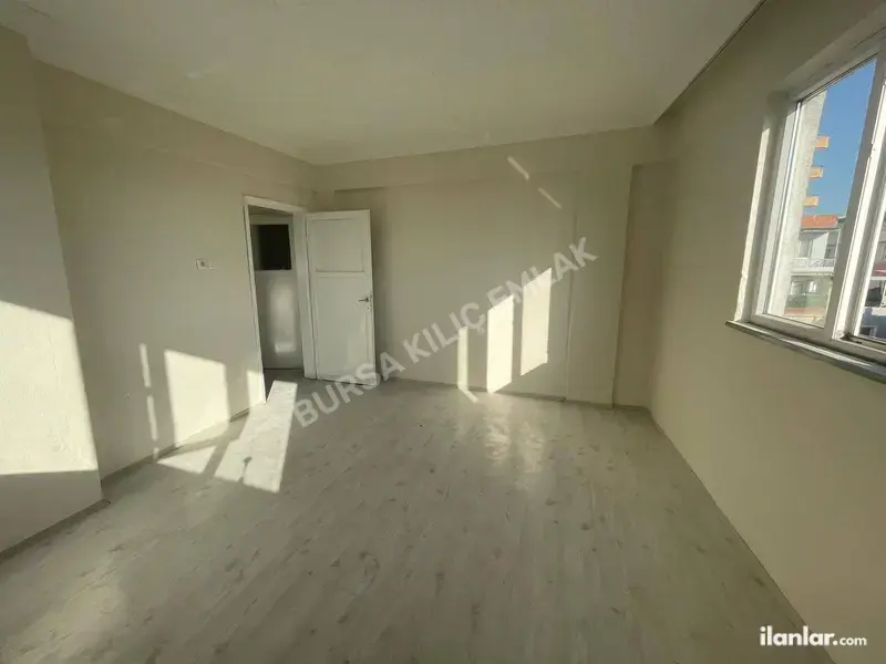 Bursa Yıldırım Ortabağlar Mahallesi 2+1 90 m² kiralık daire - Fotoğraf 1